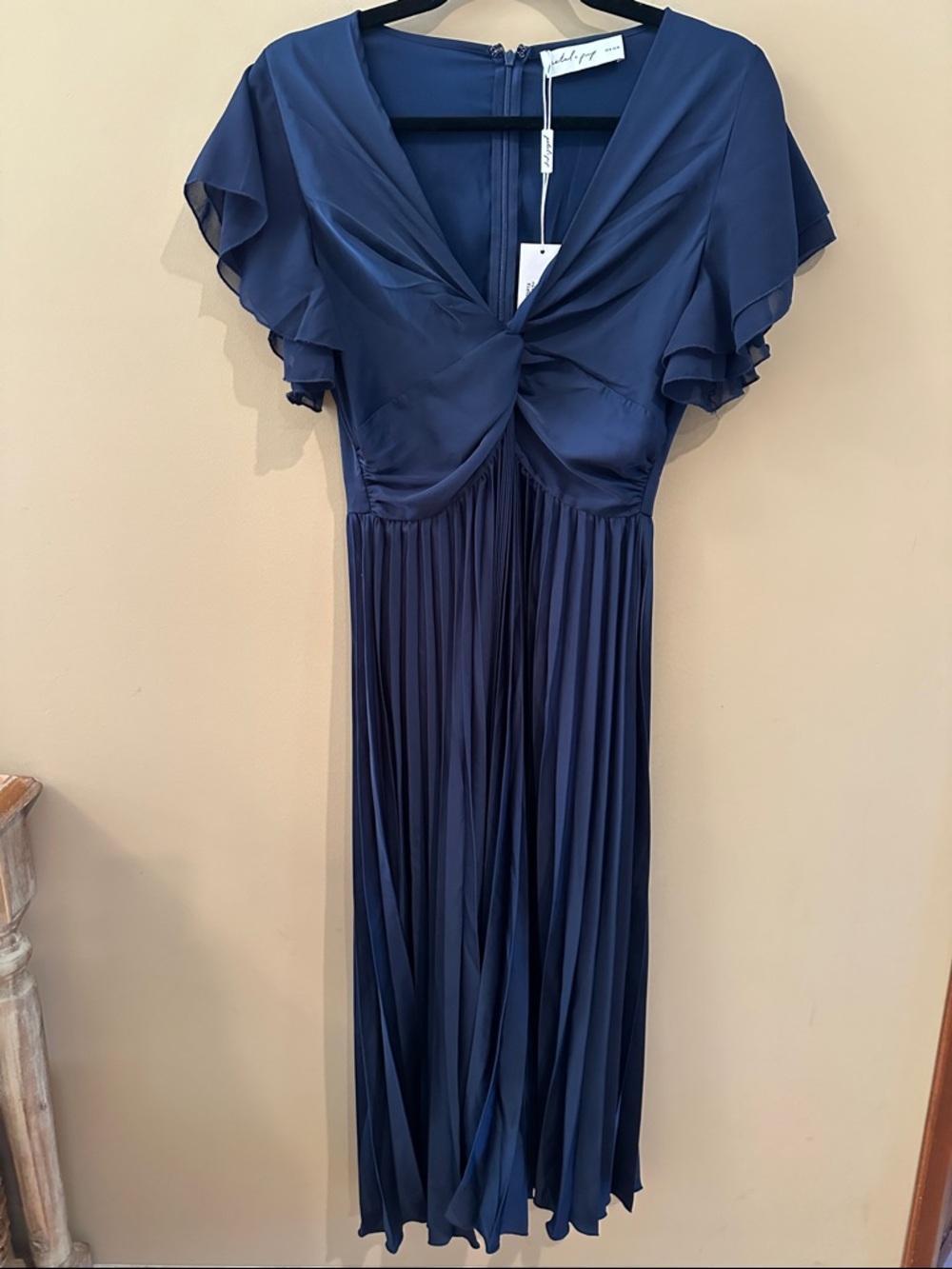 Petal & Pup Nova Flutter Sleeve Midi Dress
Navy medium - Picture 2 of 10
